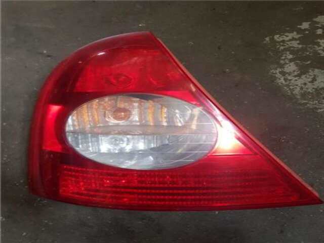 Piloto Trasero Izquierdo Renault Clio 1.5 AUTHENTIQUE [1.5 LTR. - 60 KW DCI DIESEL]