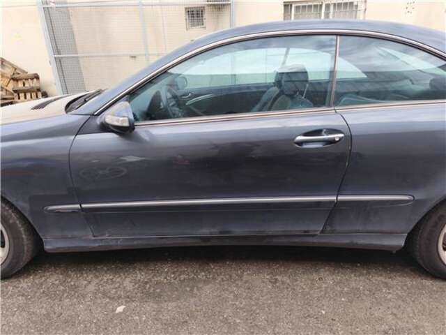 Puerta Delantera Izquierda Mercedes Clase CLK 270 2.7 CDI 20V 125KW (209.316) CAT
