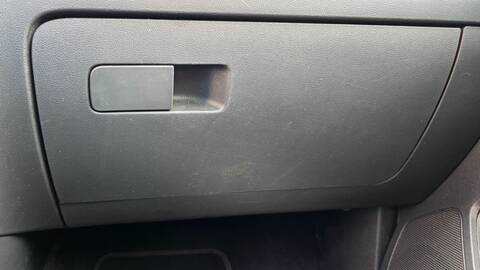 Guantera Seat Toledo ERENCE 116CV 85KW