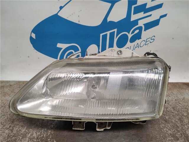 Faro Izquierdo Renault Laguna 1.8 (B56S/T/0)