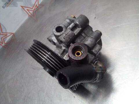 Foto 3ª: Bomba de Direccion Toyota Avensis 2.0 D4-D EXECUTIVE SEDAN 4-PTAS) BERLINA 116CV 85KW [1CDFTV] (2003)