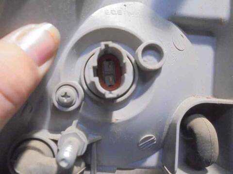 Foto 2ª: Faro Izquierdo Daewoo Kalos 1.4 SR 94CV 69KW [F14D3] (2004)