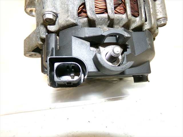Foto 4ª: Alternador Ford Fiesta 1.6 TDCI 2008-2013 [TZJA] (2011)