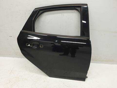 Puerta Trasera Derecha Ford Focus TREND