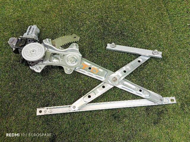 Elevalunas Eléctrico Trasero Derecho Nissan Navara 2.3 TD D23