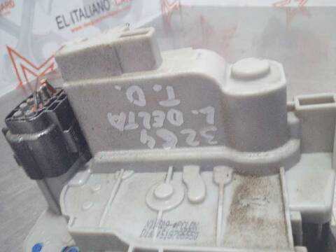 Foto 2ª: Cerradura Puerta Trasera Derecha Lancia Delta STEEL 105CV 77KW [944A3000] (2011)