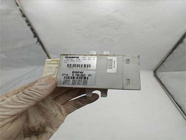 Centralita Motor ECU Bmw Serie 5 518 2.0 520 D [2.0 LTR. - 135 KW TURBODIESEL]