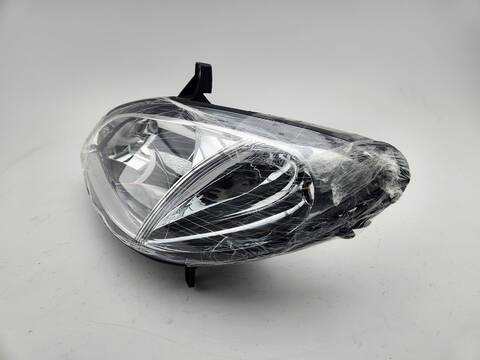 Foto 3ª: Faro Izquierdo Mercedes Vito 113 CDI CREW KOMPAKT 639.601) 136CV 100KW (2011)