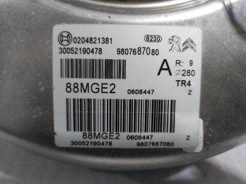 Foto 3ª: Servofreno Opel Grandland DESIGN LINE 131CV (2017)