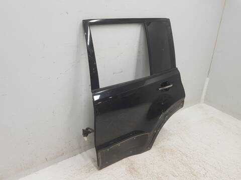 Foto 2ª: Puerta Trasera Izquierda Mitsubishi Montero 3.2 DI-D GLS KAITEKI 5-PTAS.) 75CV 55KW (2001)
