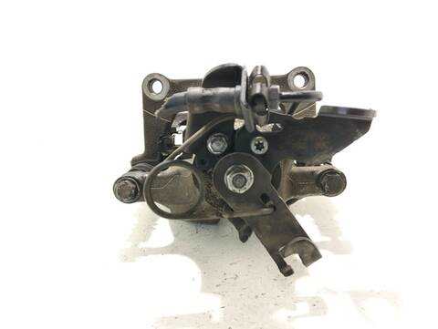 Foto 2ª: Pedal Embrague Volkswagen Phaeton V6 5 ASIENTOS) 241CV (2002)