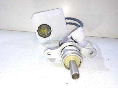 Foto 3ª: Bomba Freno Mercedes Clase V 200 2.1 CDI CAT 136CV 100KW (2014)