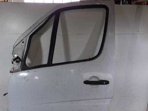 Foto 3ª: Puerta Delantera Izquierda Mercedes Sprinter CAJA CERRADA (1950)