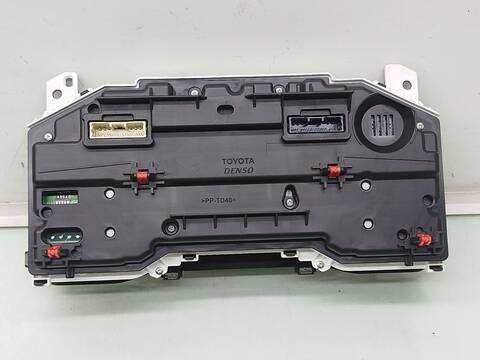Foto 2ª: Cuadro de Instrumentos Toyota Yaris 1.5 MXPA11) 125CV 92KW [M15AFKS] (2024)