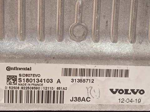 Foto 4ª: Centralita Motor ECU Volvo C30 D2 KINETIC 115CV 84KW [D4162T] (2012)