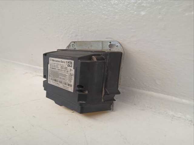 Foto 3ª: Centralita Airbag Mercedes Vito 114/116 CDI 119 CDI/BT LANG 447.703) 136CV 100KW [651950] (2015)