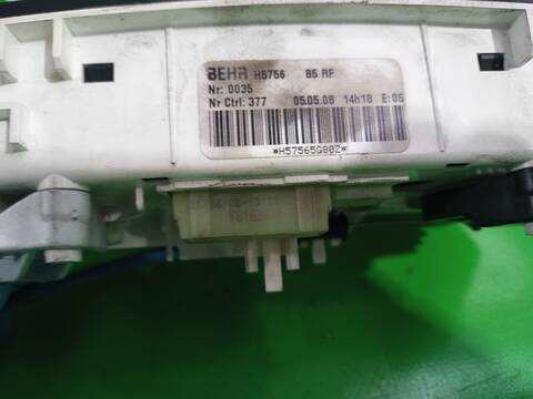 Foto 3ª: Mando Calefacción A. A. Citroen C4 1.6 16V HDI BERLINA 90CV 66KW [9HXDV6ATED4] (2008)