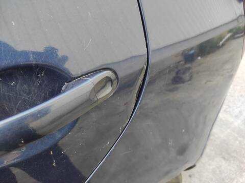 Foto 2ª: Puerta Trasera Izquierda Volkswagen Golf BMM (2006)