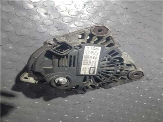 Foto 3ª: Alternador Renault Laguna 1.9 CONFORT AUTHENTIQUE [1.9 LTR. - 88 KW DCI DIESEL]