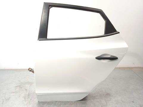 Puerta Trasera Izquierda Hyundai ix35 1.6 CAT 135CV 99KW