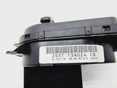 Foto 2ª: Mando Luces Ford Fiesta AMBIENTE 80CV 59KW [FXJB] (2005)