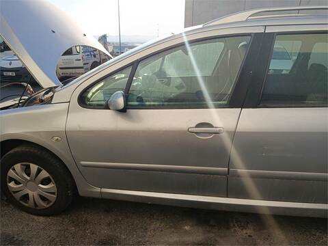 Puerta Delantera Izquierda Peugeot 307 NFU