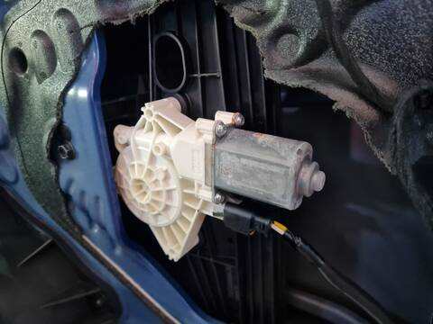 Elevalunas Manual Trasero Derecho Citroen C5 1.6 PLUG-IN FEEL 150CV
