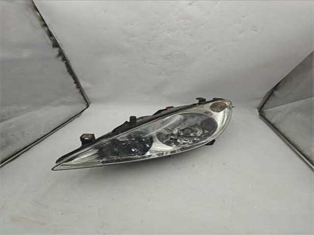 Faro Izquierdo Peugeot 307 2.0 XR CLIM [2.0 LTR. - 66 KW HDI CAT]