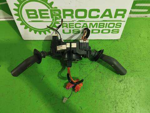 Foto 2ª: Mando Multifuncion Volvo S40 1.6 CAT BERLINA 109CV 80KW [B4164S2] (2003)