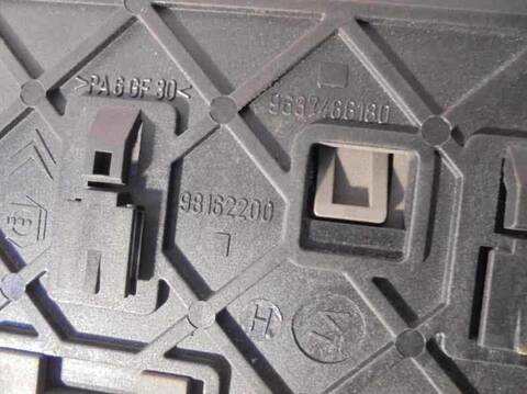 Foto 2ª: Caja Reles Fusibles Citroen C5 EXCLUSIVE 133CV 98KW [4HX] (2001)