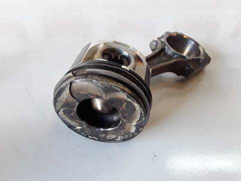 Foto 3ª: Despiece Motor Mitsubishi Montero 3.2 DI-D GLS 3-PTAS.) 165CV (2000)