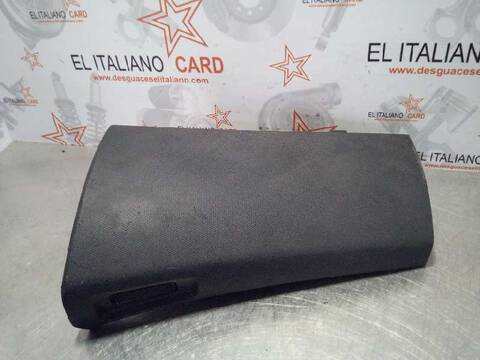 Guantera Toyota Prius EXCLUSIVE 156CV 115KW