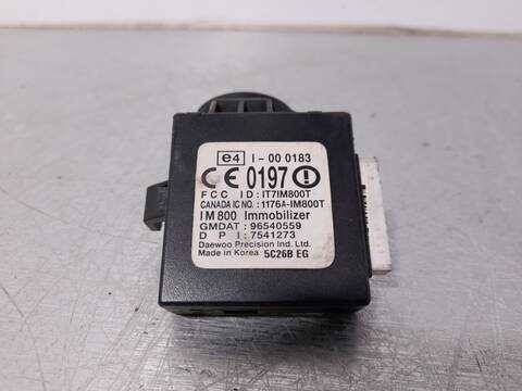 Foto 3ª: Centralita Inmovilizador Chevrolet Kalos 1.4 SE 83CV 61KW [F14S3-G] (2005)