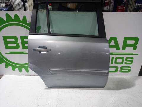 Puerta Trasera Derecha Opel Zafira 1.9 CDTI CAT Z 19 DTL) 101CV 74KW