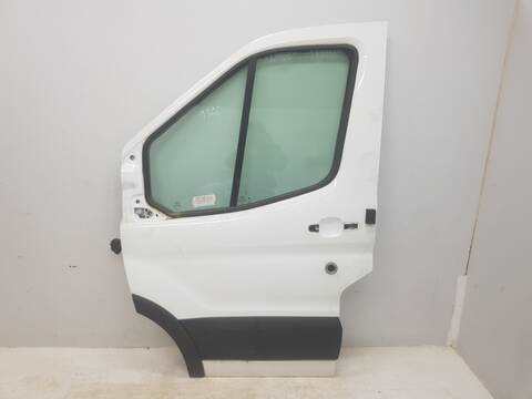 Puerta Delantera Izquierda Ford Transit 350 L2 HD) CABINA SIMPLE TREND