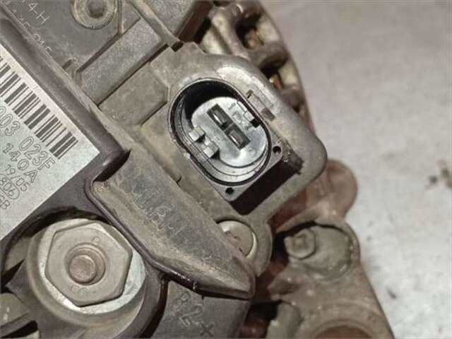 Foto 3ª: Alternador Volkswagen Caddy 1.9 KOMBI [1.9 LTR. - 77 KW TDI]