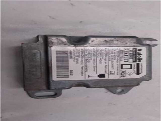 Foto 1ª: Centralita Airbag Renault Megane 1.9 D AUTHENTIQUE [1 9 LTR. - 59 KW DTI DIESEL] 80CV I FASE 2 CLASSIC LA...) 1997 )
