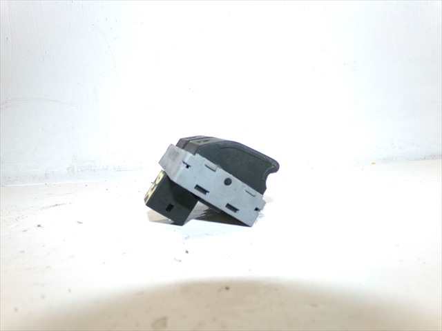 Foto 3ª: Botonera Elevalunas Seat Ibiza 1.9 TDI MODELO 6L, 2002-2008 [ATD] (2005)