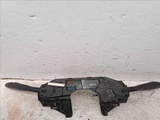 Foto 4ª: Mando Luces Citroen C4 1.6 HDI [D/9HZ] (2007)