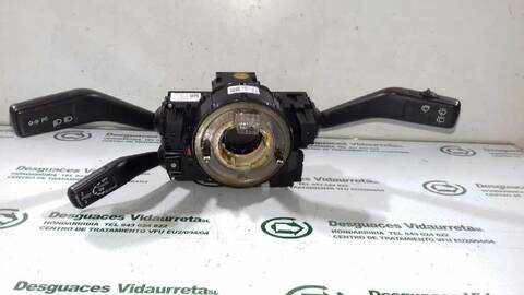 Mando Multifuncion Volkswagen Passat HIGHLINE 4MOTION 140CV 103KW