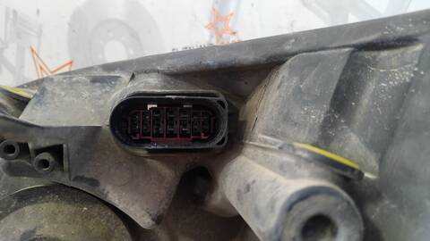 Foto 3ª: Faro Derecho Ford S Max TREND 140CV 103KW CA1) [QXWB] (2007)