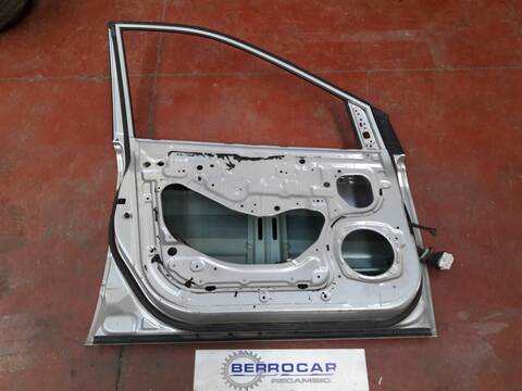 Foto 2ª: Puerta Delantera Izquierda Ssangyong Kyron 2.0 141CV 104KW (2007)
