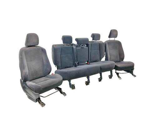 Foto 1ª: Asientos Traseros Toyota Land Cruiser 3 TD CAT 190CV [1KDFTV] (2009)