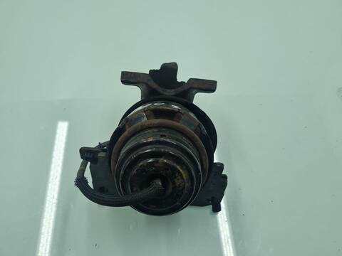 Foto 3ª: Soporte Motor Toyota Land Cruiser BASIS 190CV 140KW [1KDFTV] (2014)