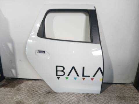 Puerta Trasera Derecha Dacia Duster 1.5 DCI 115 4X4 114CV 84KW