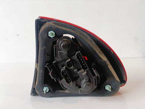Foto 3ª: Piloto Trasero Izquierdo Seat Leon LAST EDITION 105CV (1999)