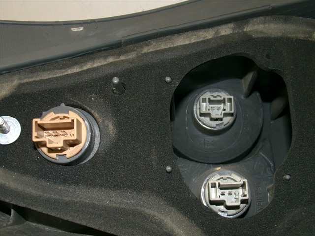Foto 4ª: Piloto Trasero Derecho Honda Jazz 1.4 G 2002-2008 [L13A1] (2006)