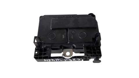 Foto 2ª: Caja Reles Fusibles Citroen C5 1.6 HDI CAT 9HY - DV6TED4) 109CV