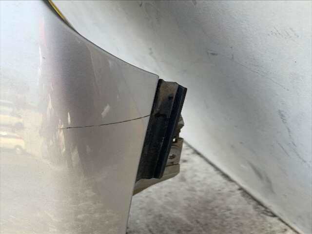Foto 3ª: Aleta Delantera Izquierda Peugeot 5008 1.6 HDI 112CV 0CV [9HR] (2012)