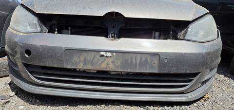 Paragolpes Delantero Volkswagen Golf EDITION BLUEMOTION TECH. 105CV 77KW